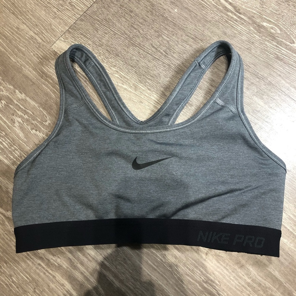 Nike Pro - Gray Sports Bra